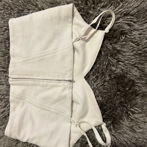 Aritzia Babaton White Zipup Crop Top - Picture 3 of 4